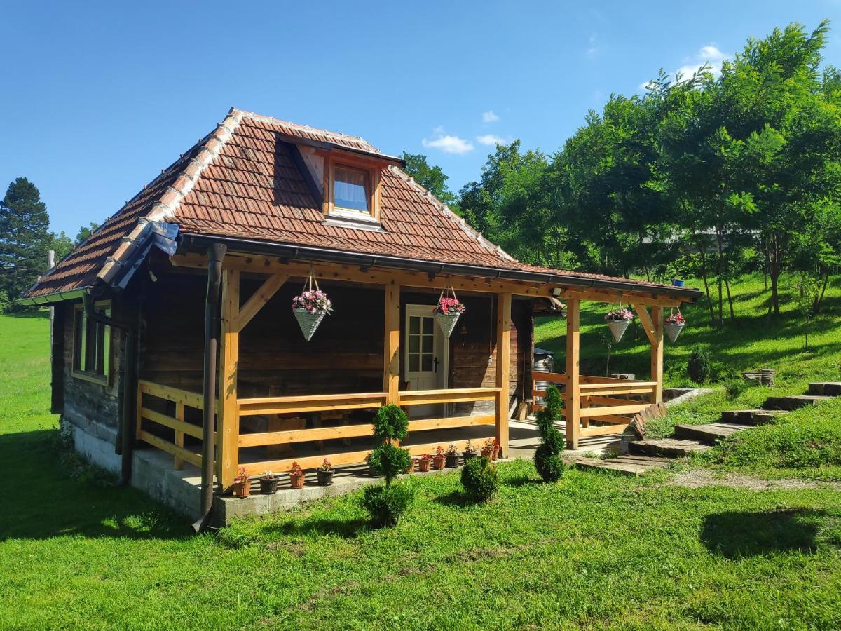 Art Village Kremna المظهر الخارجي الصورة